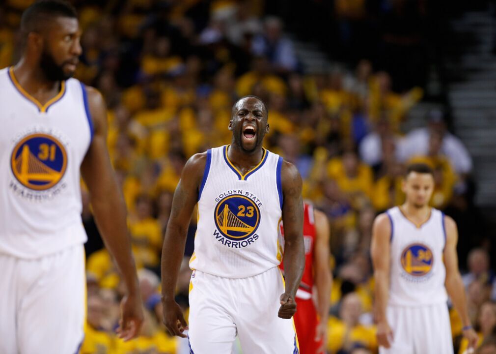 2016: Golden State wins 73 games